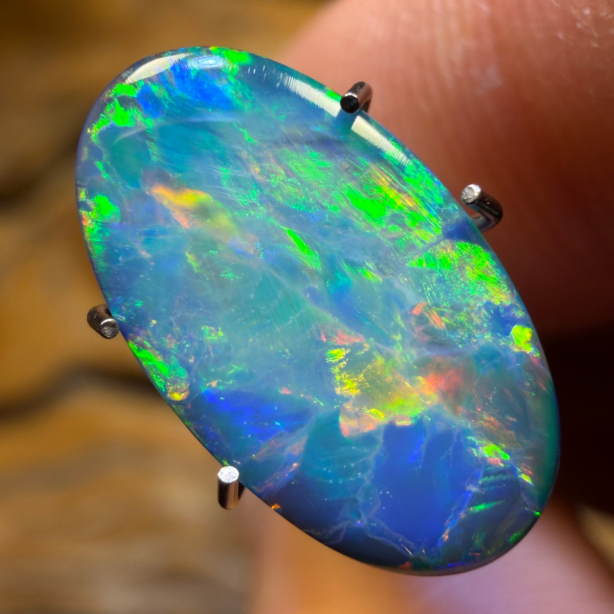 2,6ct – Lightning Ridge Opal Doublet