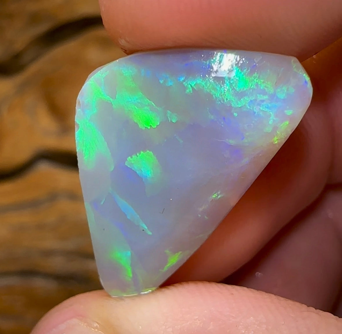 10cts - Lightning Ridge Dark Opal Rub - Opal Whisperers