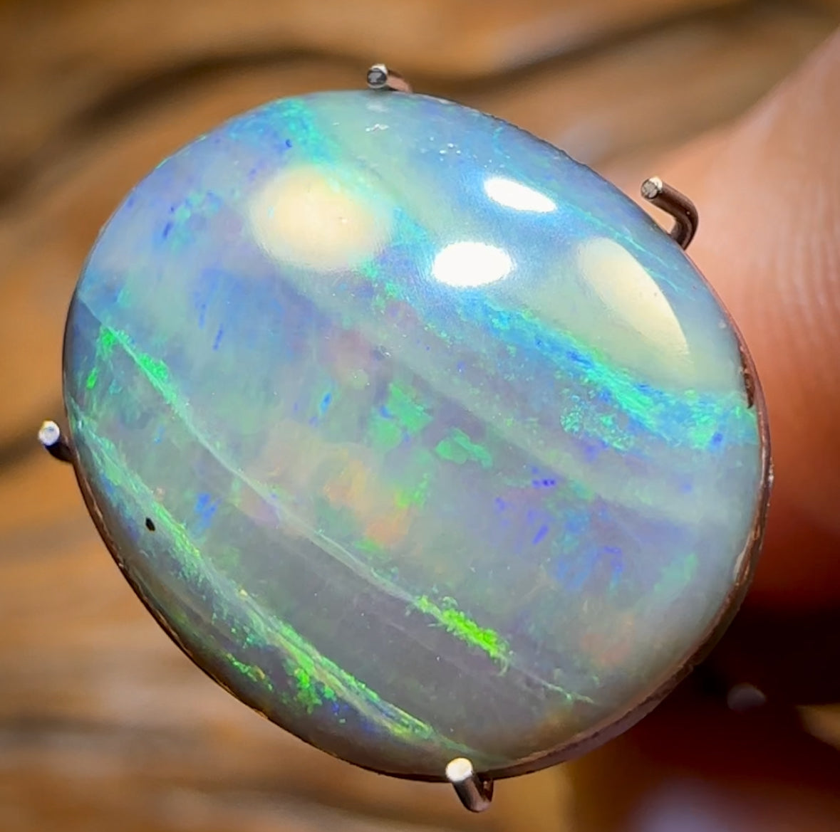 Auction Fall-Through = Your Gain! 🔥 Now More Than 50% Off RRP 🚨 5.15cts - Queensland Opal Doublet