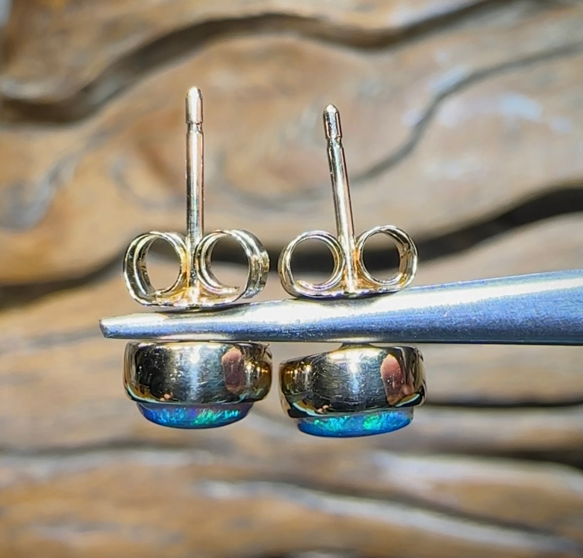 9k Gold - Classic Queensland Boulder Doublet Earrings - Opal Whisperers