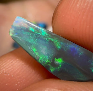 19cts - Lightning Ridge Black Opal Rough/Rubs - Opal Whisperers