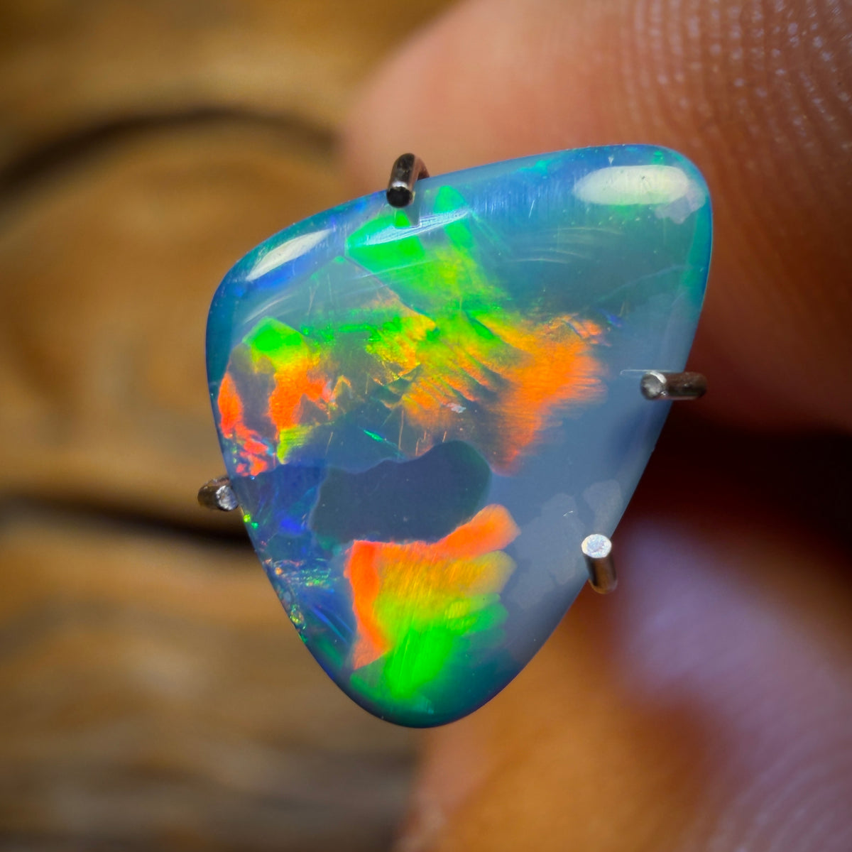 1.8cts - Wow Fire Fly Australian Boulder Opal Doublet