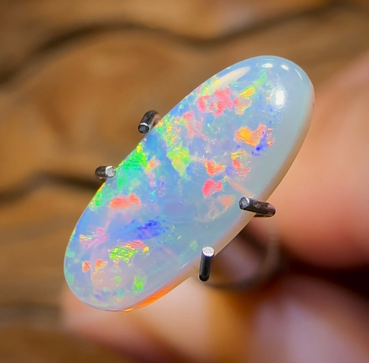 1.25cts - Lightning Ridge Crystal Opal - Opal Whisperers