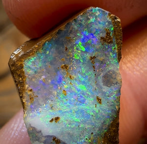 14.1cts - Queensland Boulder Seam Opal Rub