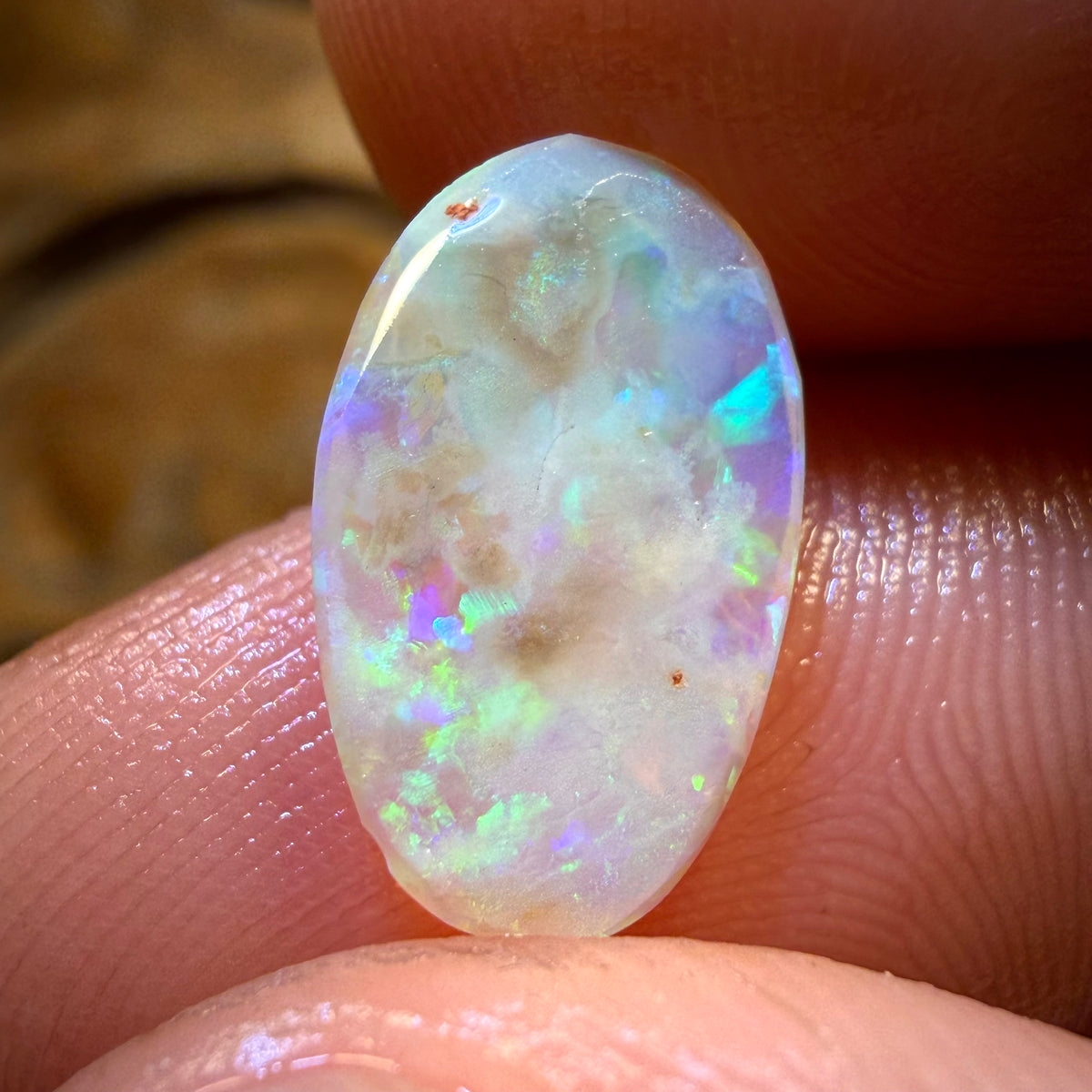 2.7cts - Lightning Ridge Crystal Opal Rub
