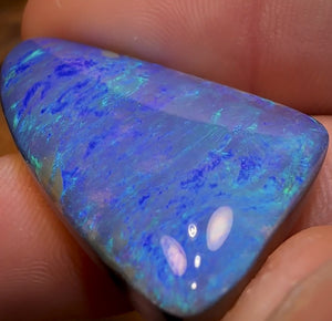 43.3cts - TOP GEM Queensland Boulder Seam Opal. Heritage Collection