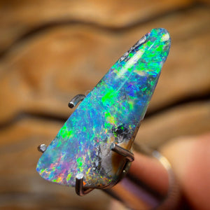 1.05cts - Solid Australian Boulder Pipe Opal