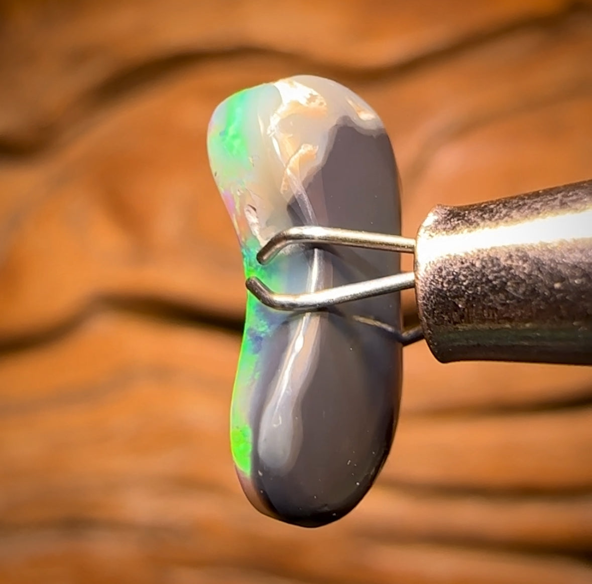 2.75cts - ‘INFINITY’ GEM Lightning Ridge Black Opal