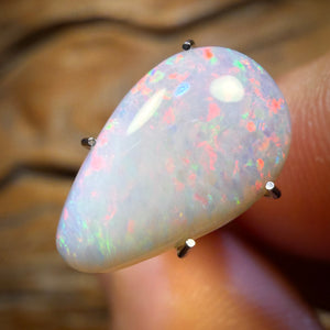 2.6cts - South Australian White Opal from Coober Pedy