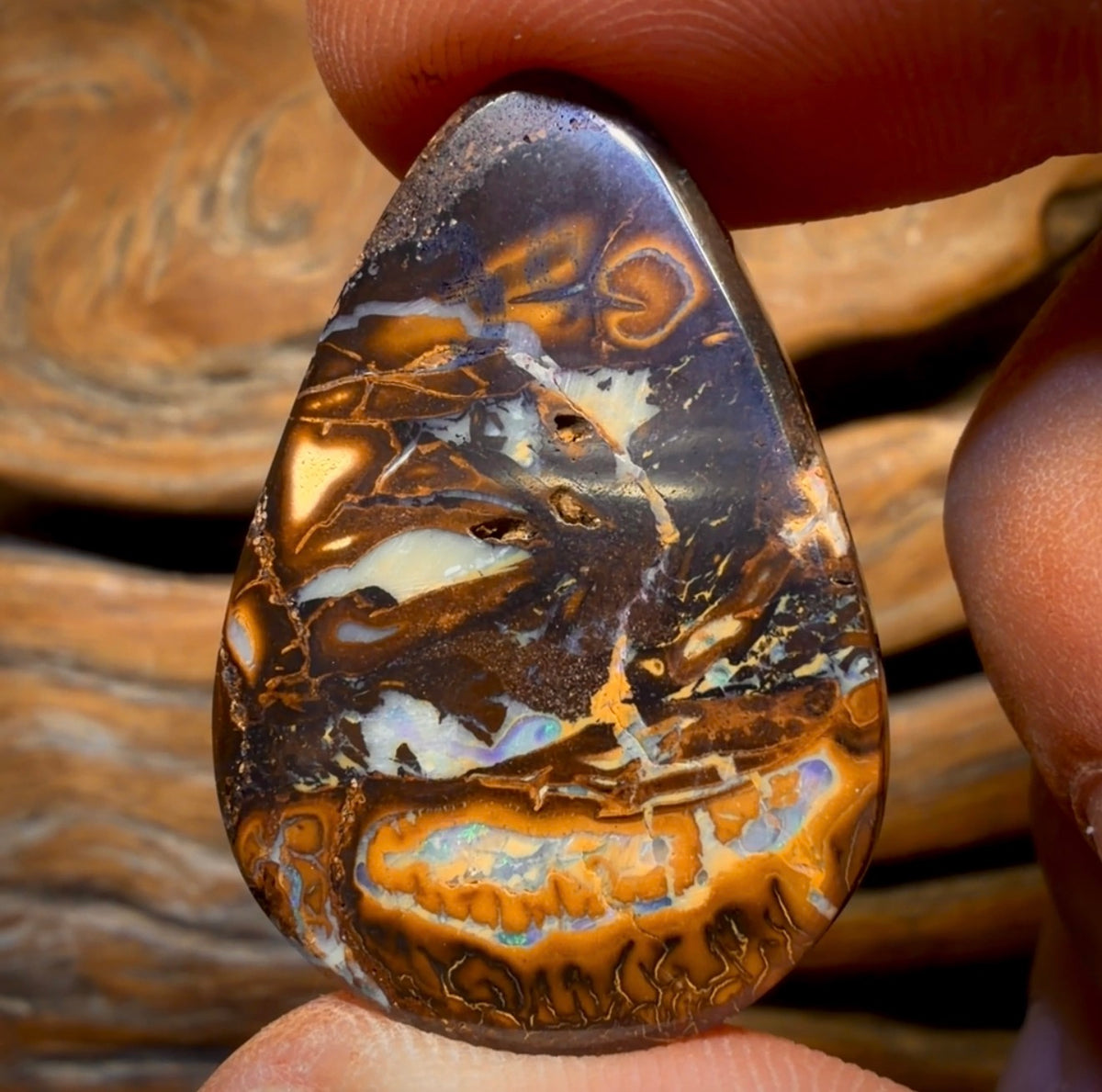 34.6cts - Queensland Boulder Opal from Yowah