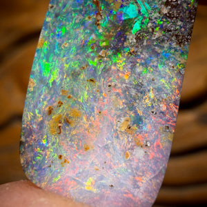 15.9cts - Top Australian Boulder Seam Opal from Winton