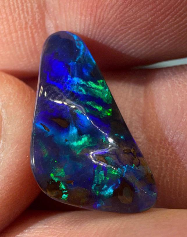 High Quality 8.10cts  Queensland Boulder from Winton Outback Australia