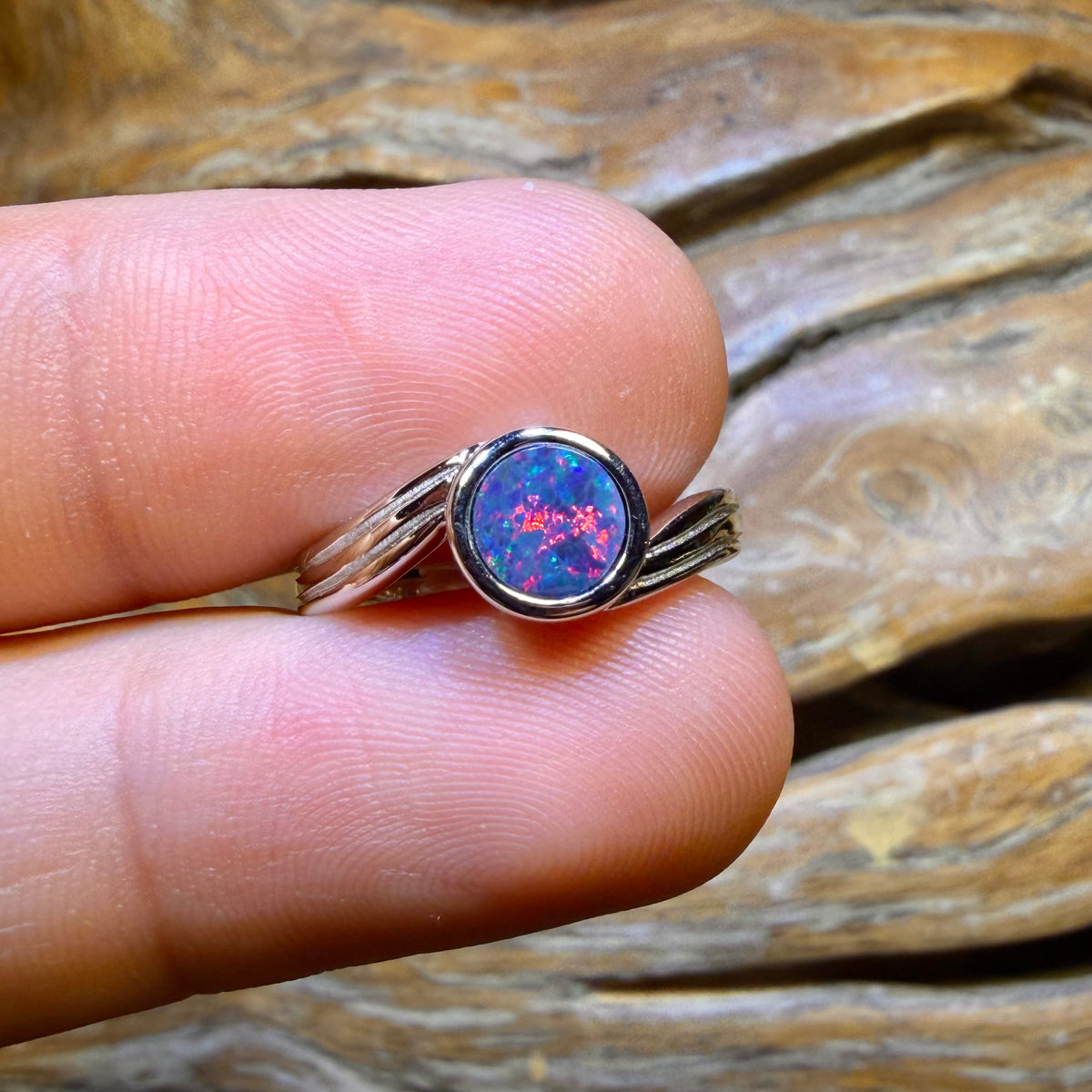 TGIF Top Red Sterling Silver - Round Swept Shank Queensland Boulder Opal Doublet Ring