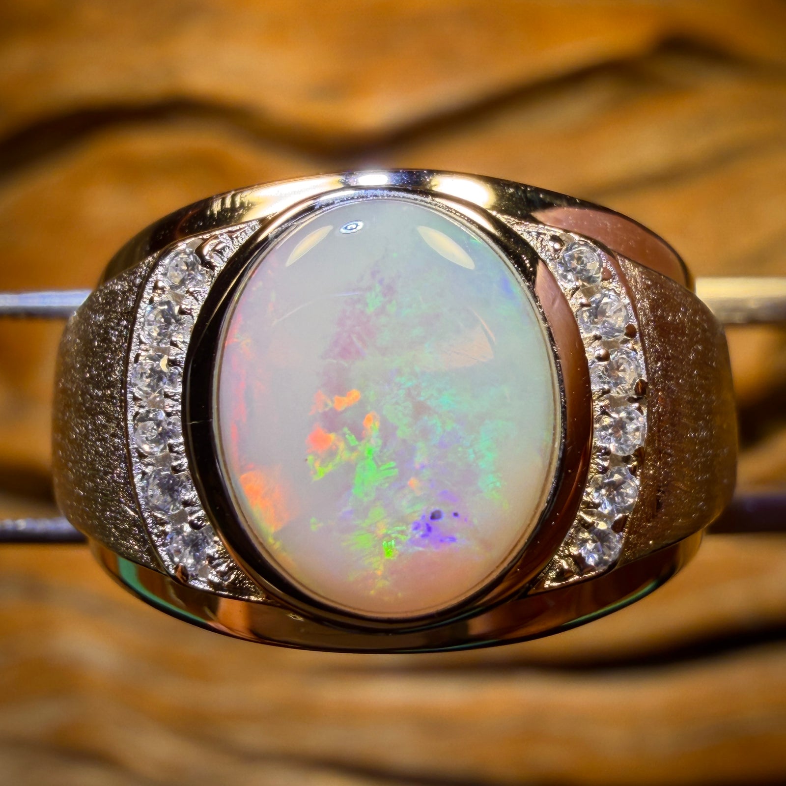 Sterling Silver - UNISEX South Australian White Opal Ring