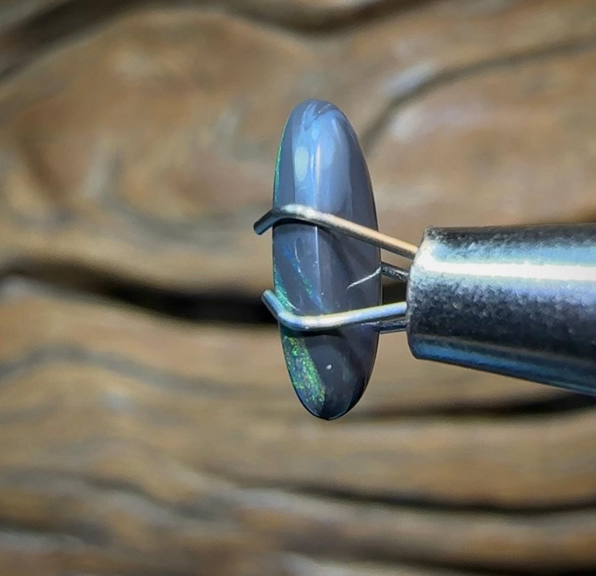 0.9cts - Solid Lightning Ridge Black Opal - Opal Whisperers