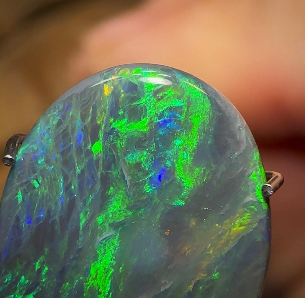 3.05cts - Solid Lightning Ridge Black Opal - Opal Whisperers