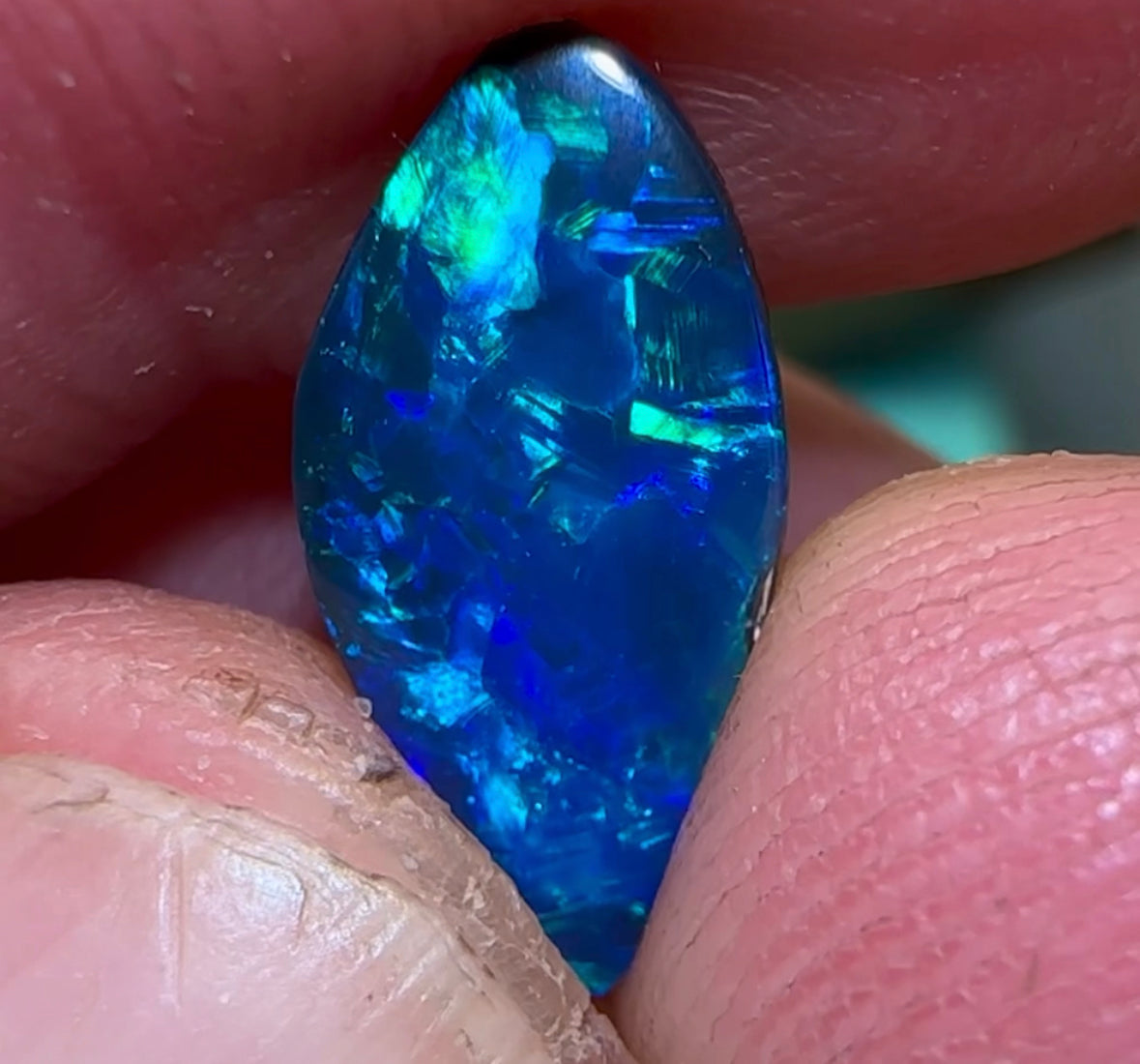 blue lightning opal