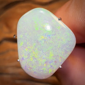 🔨 AUCTION 🔨 4.1cts - Gem South Australian White Opal