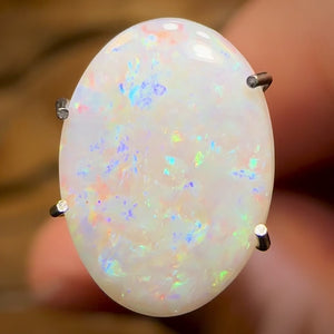 1.6cts  - South Australian White Opal from Mintabie