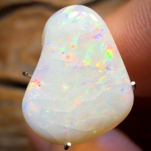 🔨 AUCTION 🔨 No Reserve 5.9cts - South Australian White Opal from Coober Pedy