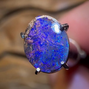 Auction Fall-Through = Your Gain! 🔥 Now More Than 50% Off RRP 🚨 1.07cts - Queensland Boulder Seam Opal