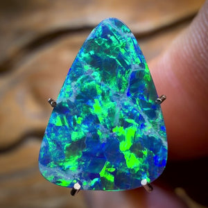 Dad Wildcard! 2.3cts - Top Australian Boulder Opal Doublet