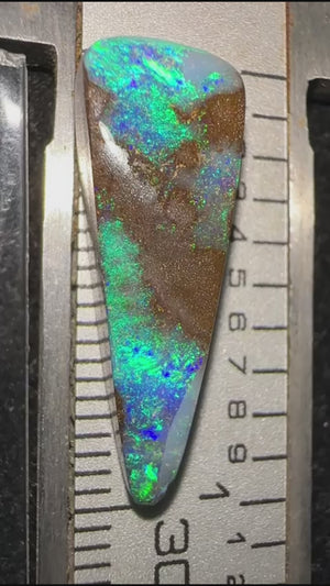 Australian 8.8 cts “Waves over mudflat” Solid Queensland Boulder Opal