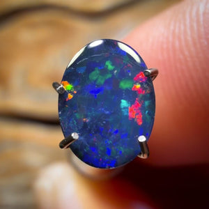 0.75cts - Australian Black Boulder Opal Doublet