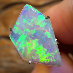1.45cts - Top Old School Swiss Cut South Australian Crystal Opal from Coober Pedy