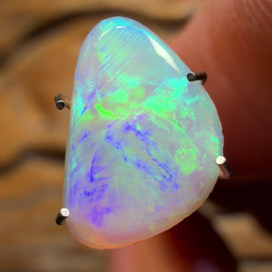 1.5cts - Lightning Ridge Crystal Opal