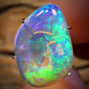 3.9cts - Gem Lightning Ridge Crystal Opal