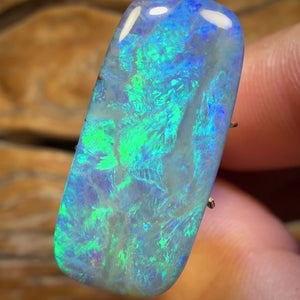 14.15cts - Top Australian Boulder Seam Opal from Winton