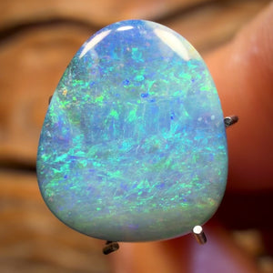 Half Price Card! 3.9cts - Queensland Boulder Seam Opal from Winton