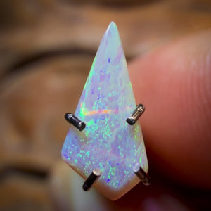 🔨 AUCTION 🔨 No Reserve 0.15cts - South Australian Crystal Opal