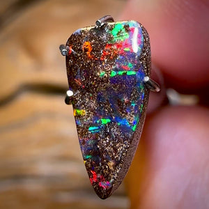 Auction Fall-Through = Your Gain! 🔥 Now More Than 50% Off RRP 🚨 2.1cts - Queensland Boulder Seam Opal Red Fire Multi