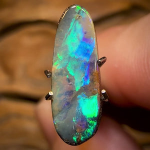 2.45cts - “Broad Flash Wonder” Queensland Boulder Seam Opal
