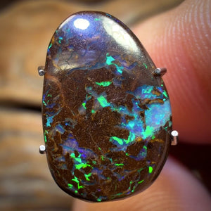 4.5cts - Bubble Band Opal from Winton