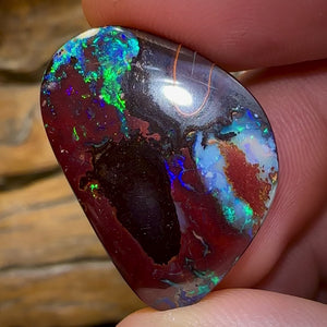 28.5cts - Australian Boulder Opal from Koroit