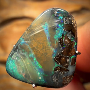 🔨 AUCTION 🔨 5.3cts - Queensland Boulder Seam Opal. Australian Opal