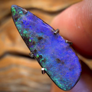 Half Price Card! 2.1cts - Queensland Boulder Seam Opal. Australian Opal