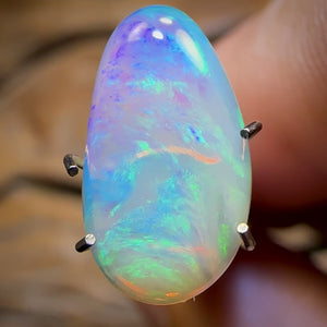1.75cts - Lightning Ridge Crystal Opal