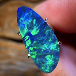 2.1cts - Australian Boulder Opal Doublet