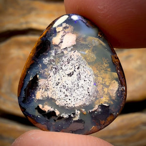 24.1cts - “Dive In Cinema”Yowah Nut Kernel Opal. Australian Boulder Opal HALF PRICE BARGAIN!