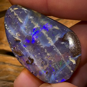 95.3cts - “Electric Current” Queensland Boulder Seam Opal. Heritage Collection