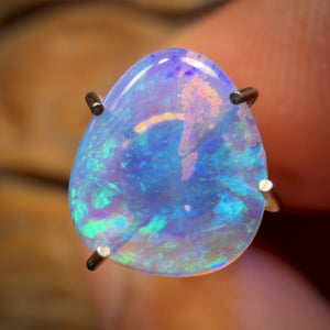 0.7cts - Solid Australian Boulder Pipe Crystal Opal Bargain