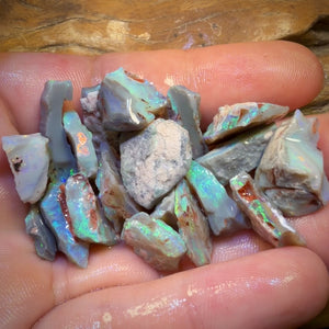 🔒102cts - 21x Lightning Ridge Opal Rough Parcel