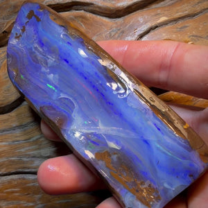 920.5cts - Top Queensland Boulder Seam Opal Rough Rub Piece