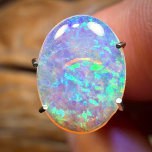 Bargain Card! 1.05cts - Rare South Australian Crystal Opal from Mintabie