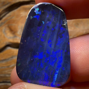 50.2cts - Top Rare Black Boulder Seam Opal from Winton