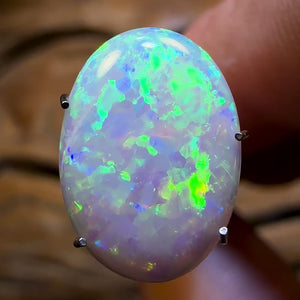 2.7cts - Top South Australian Dark Crystal Opal